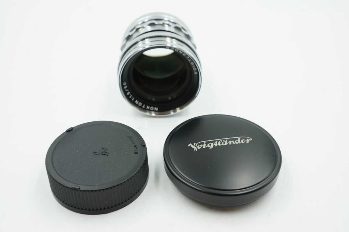 Voigtlander Nokton 50mm F1.5 Aspheric...