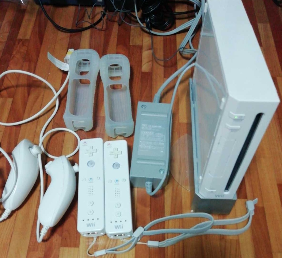 ニンテンドー Wii本体とソフトセット