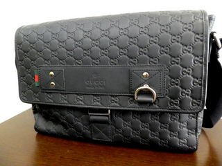 グッチ	メッセンジャーバッグ