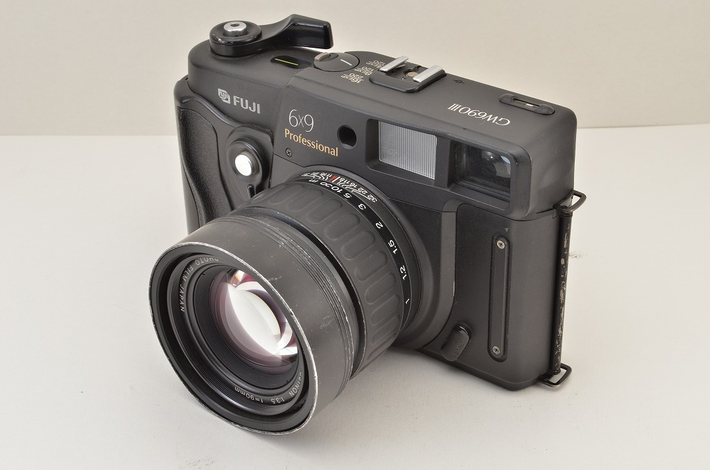 FUJICA GW690 III