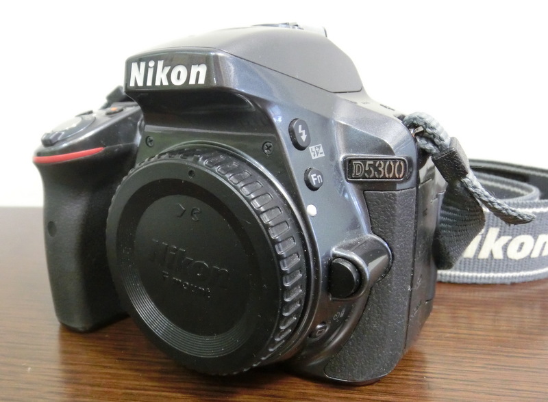 ニコン　Ｄ5300	18-55レンズキット