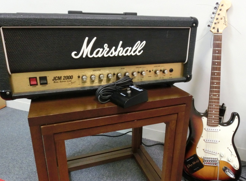 マーシャル	JCM2000（DSL100)