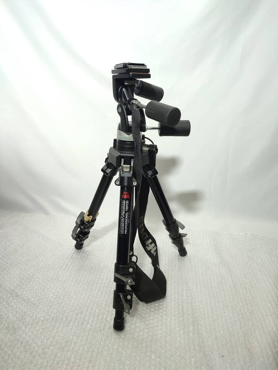 マンフラット　カメラ　三脚