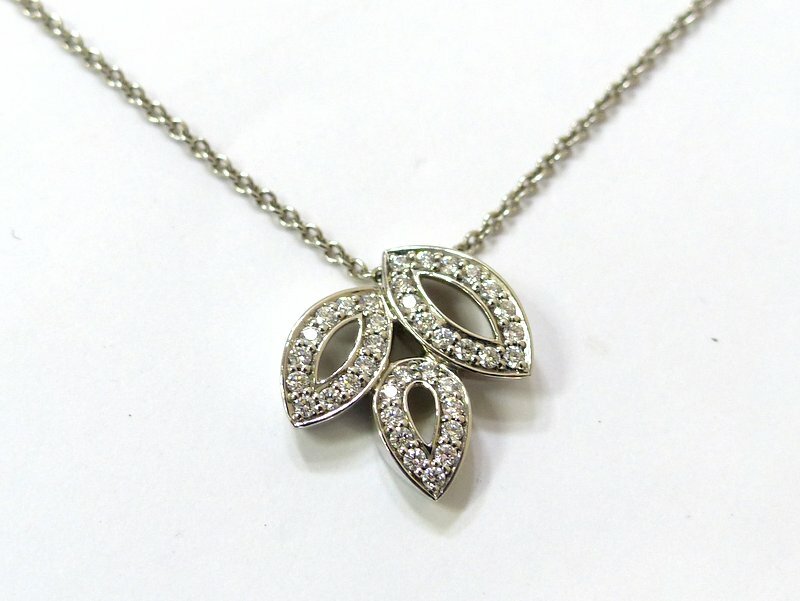 ハリーウィンストン	リリークラスターミニネックレス	PEDPSM1MLC