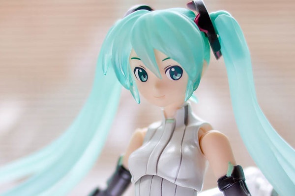 等身大フィギュアの処分方法は？捨てる時の分別や供養は必要？